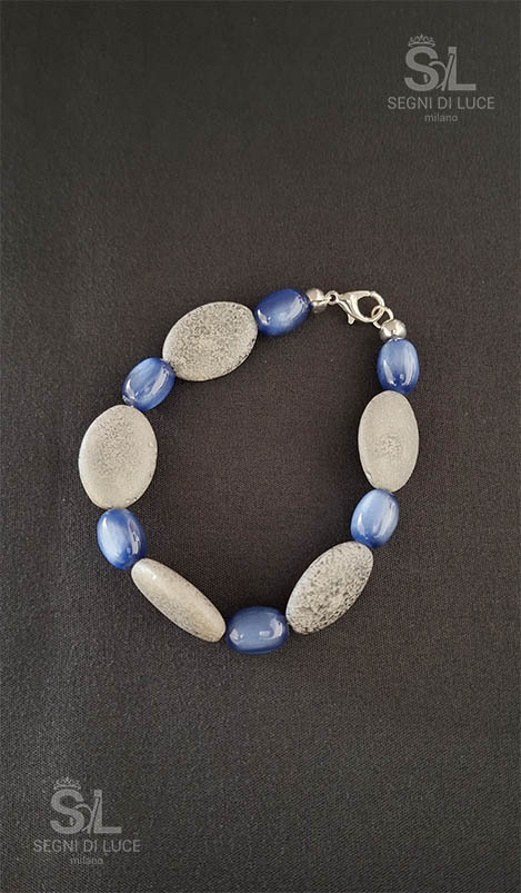 bracciale gelsomino grigio blu sassi pietre piatte