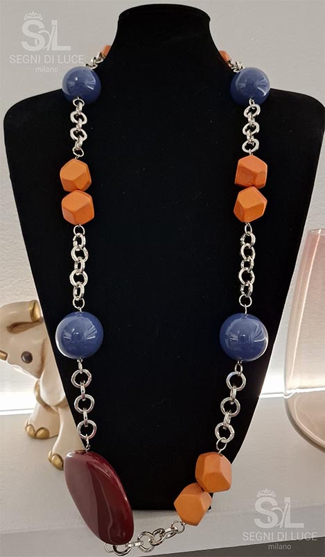 collana charites 0126