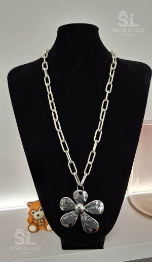 Collana fiore argento regalo San Valentino unico design artigianale